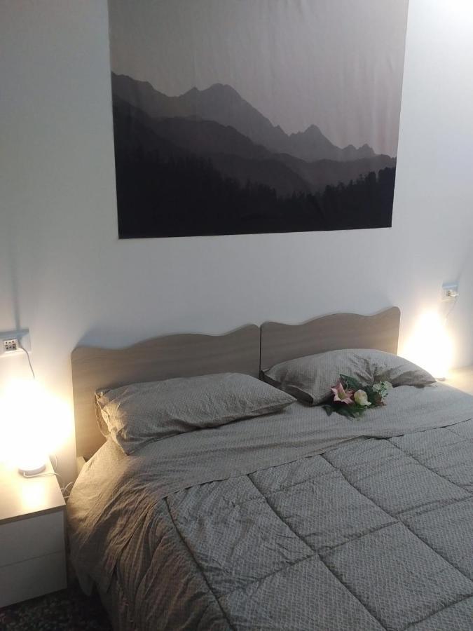 Wow Home - 175 Mq - Posteggio Privato - Davanti Porto Traghetti - Fino A 10 Posti Letto Γένοβα Εξωτερικό φωτογραφία